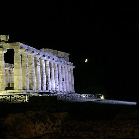 Porta Aurea Hotel Paestum Exterior foto